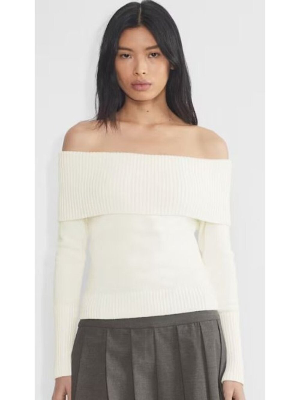 NEW Aritzia Sunday Best White Topaz Sweater, Women Size Small
